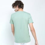 Men Green Typography Printed Slim Fit T-shirt